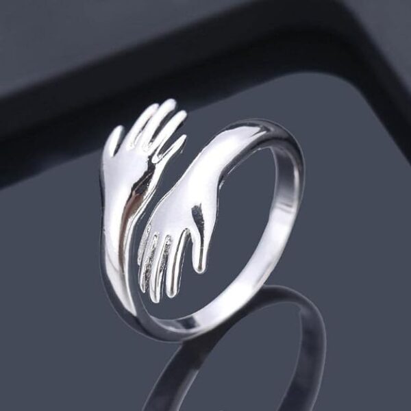 hug me ring in silver